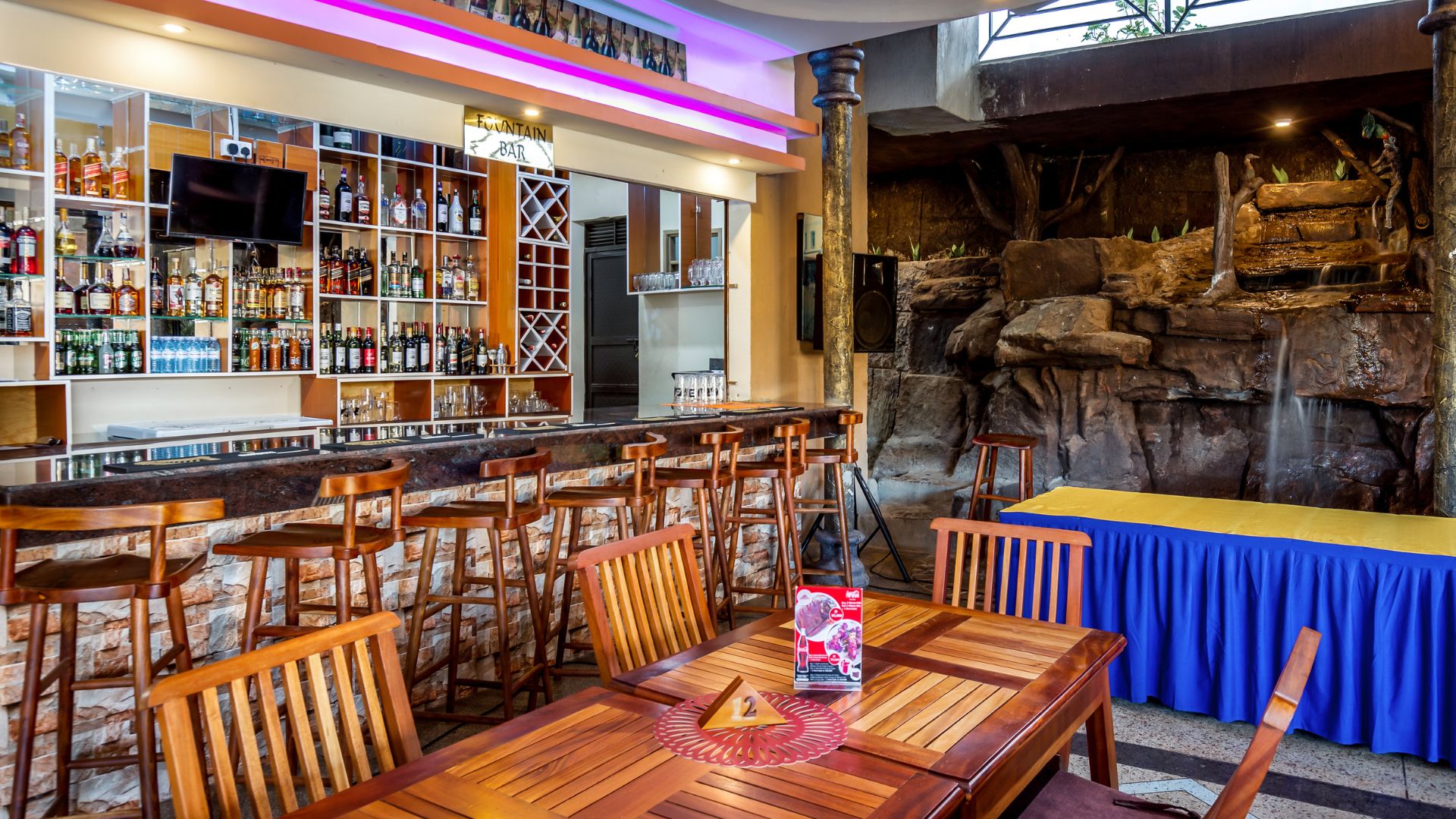 Fountan bar at Keba Xpress hotel